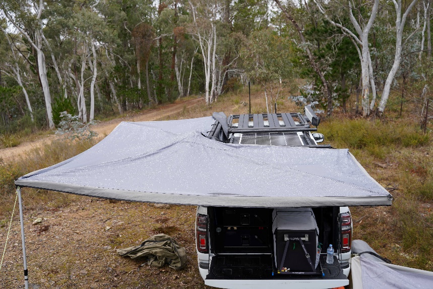 A Pick-up truck or a 4x4 Ute parked with Bossco Awnings on top