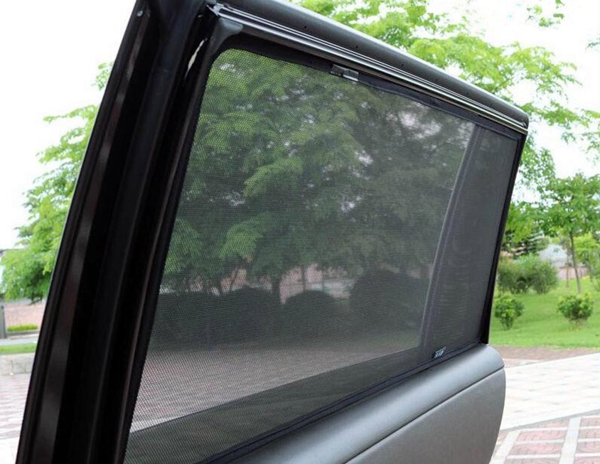 A 4x4 with a Bossco Auto car window shade